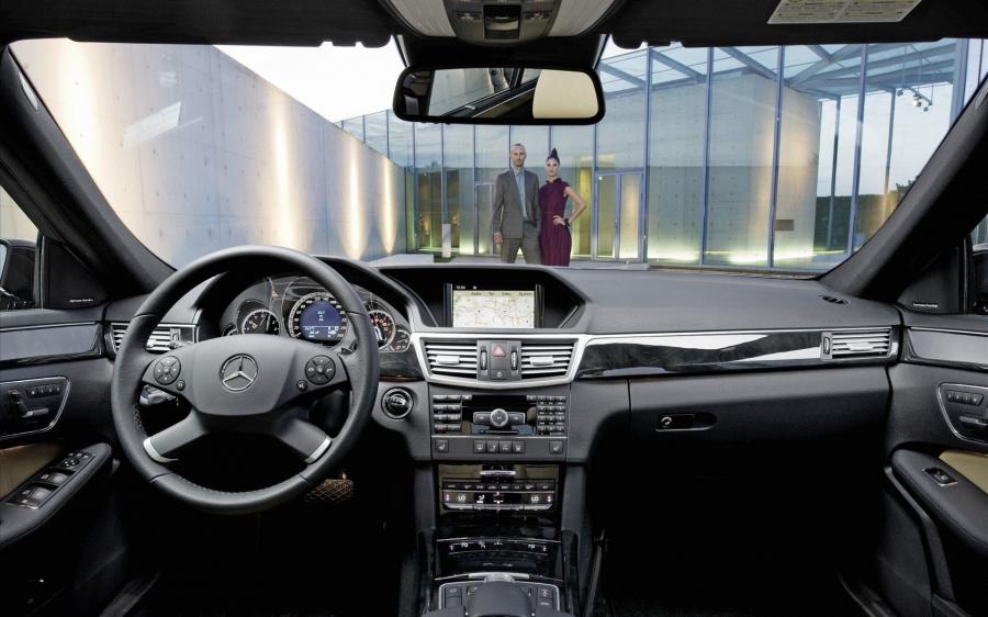  Mercedes-Benz E-Class 2009 года  (фото 37 из 74)